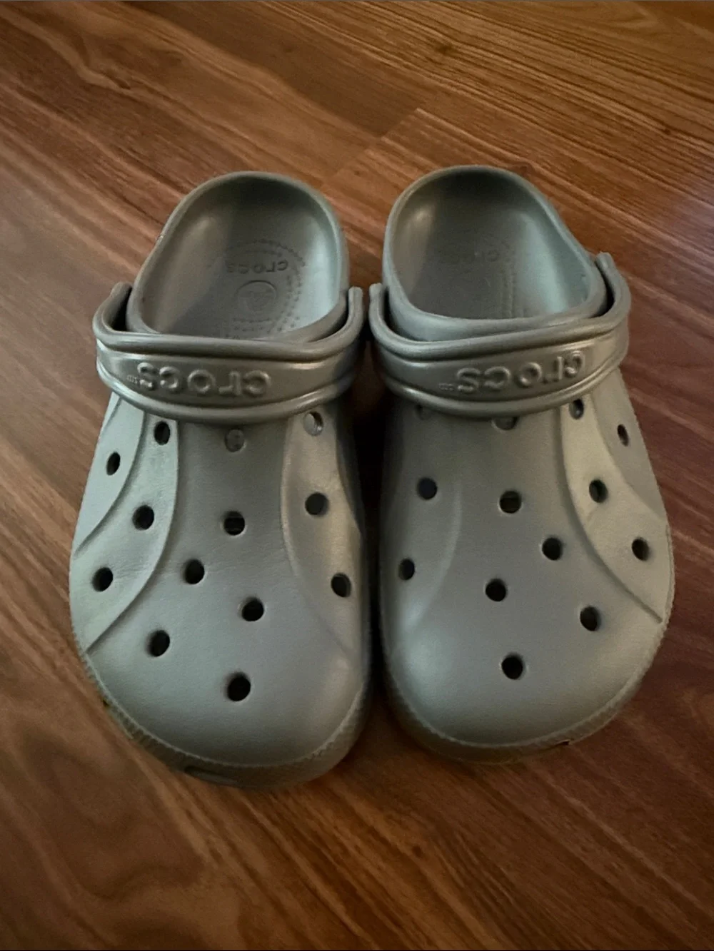 CROCS Classic Clog in Gray